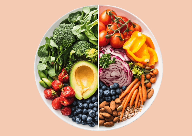 assiette végétale colorée et bien garnie pour illustrer un régime sain